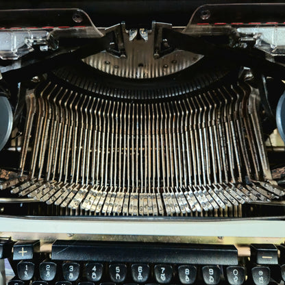 Godrej Prima Kannada Brief Typewriter