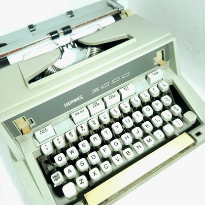 Og Hermes 3000 Typewriter