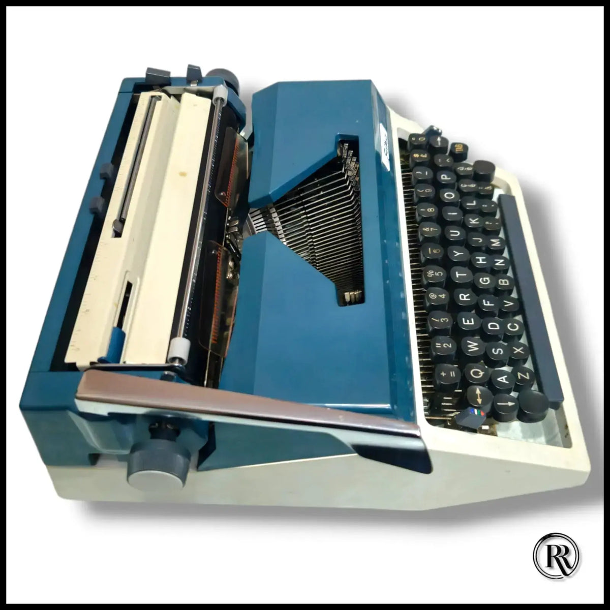 Vintage Erika Model 40 Typewriter