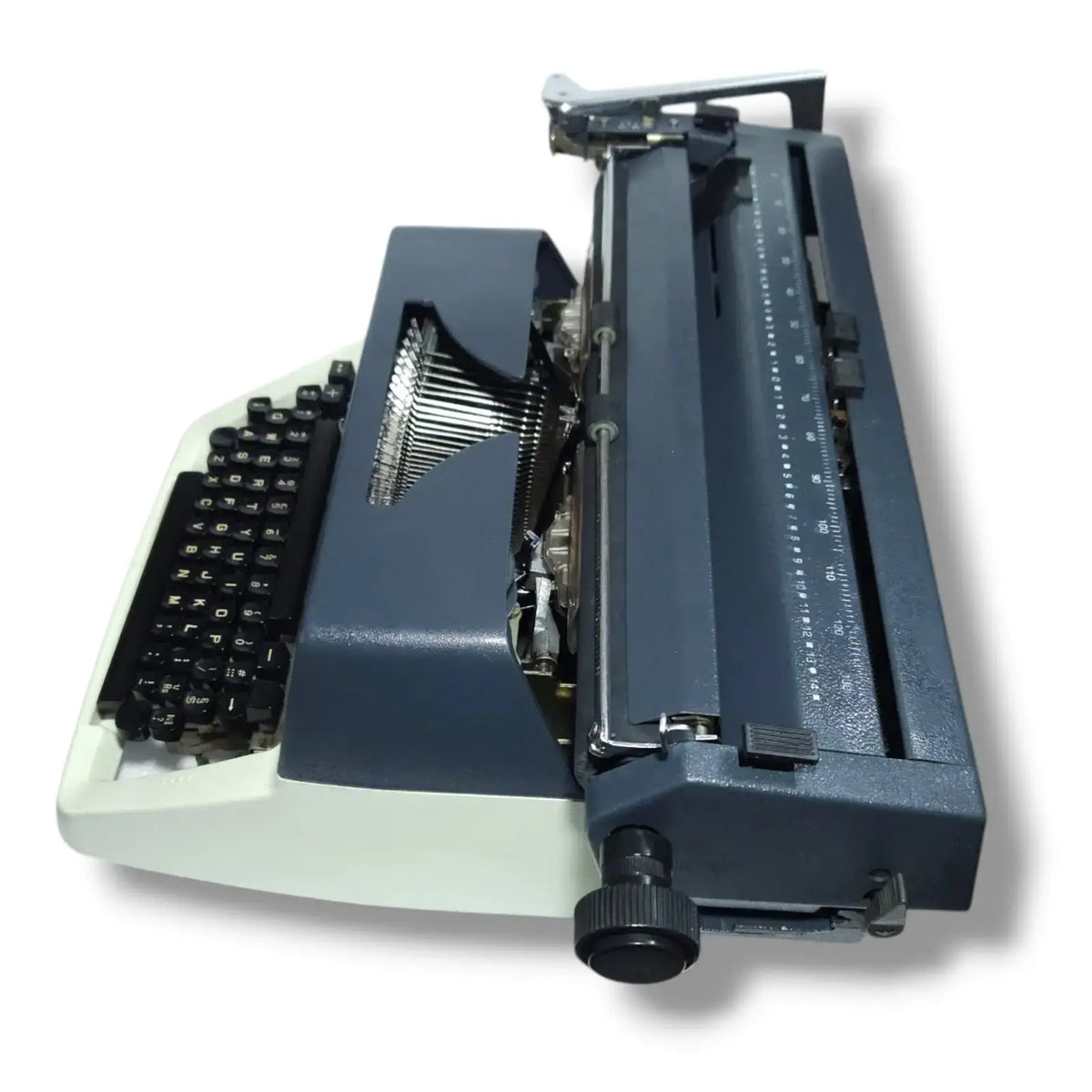 Godrej English Standard Typewriter