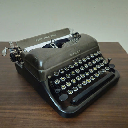 Vintage Remington Deluxe Model 5 Typewriter