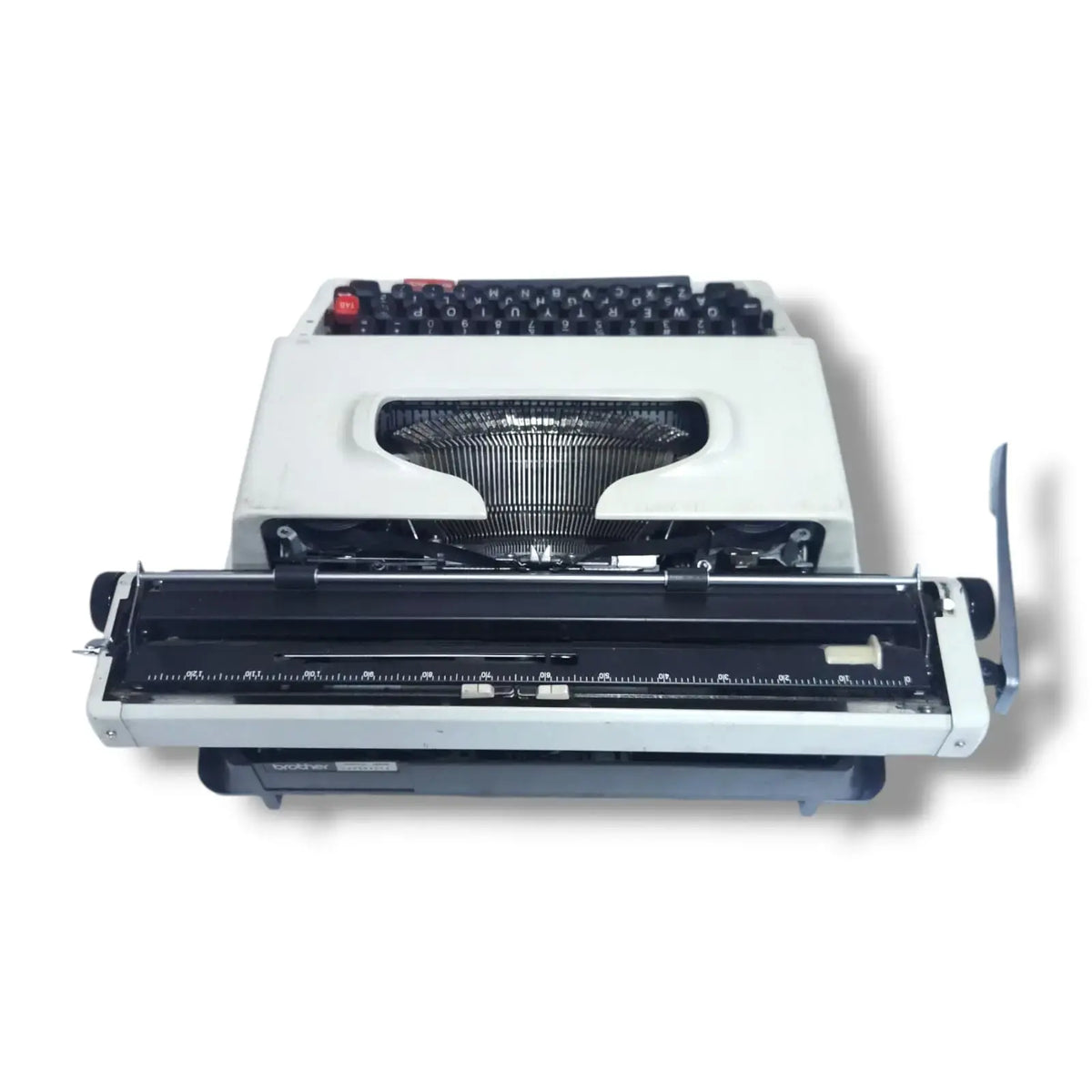 Brother Deluxe 1613 Typewriter
