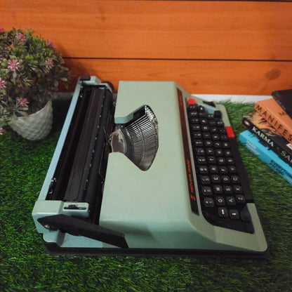 Rover 6000 De Luxe Typewriter