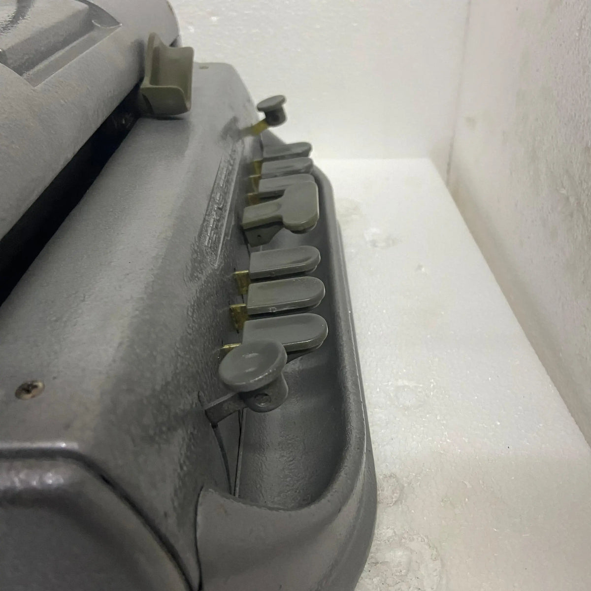 Perkins Braille Typewriter Neo