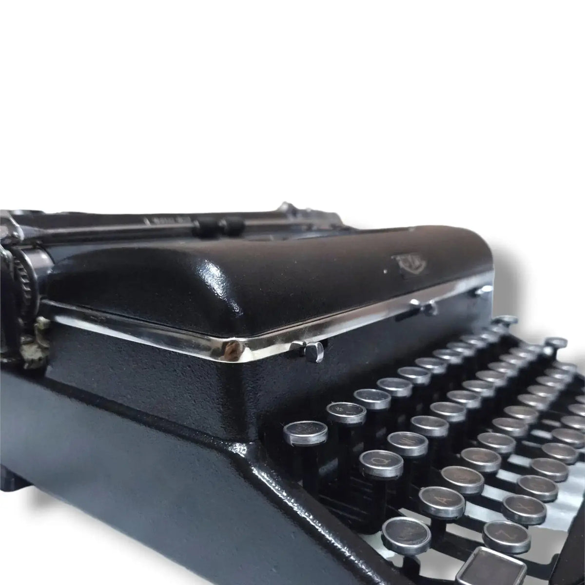Royal Quiet Deluxe Portable Typewriter