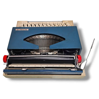 Royal Sprite Manual Typewriter