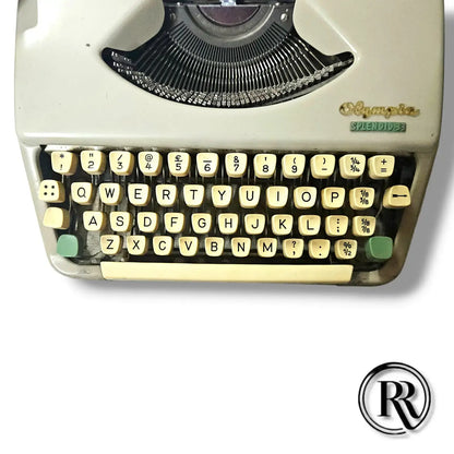 Olympia Splendid 33 Typewriter