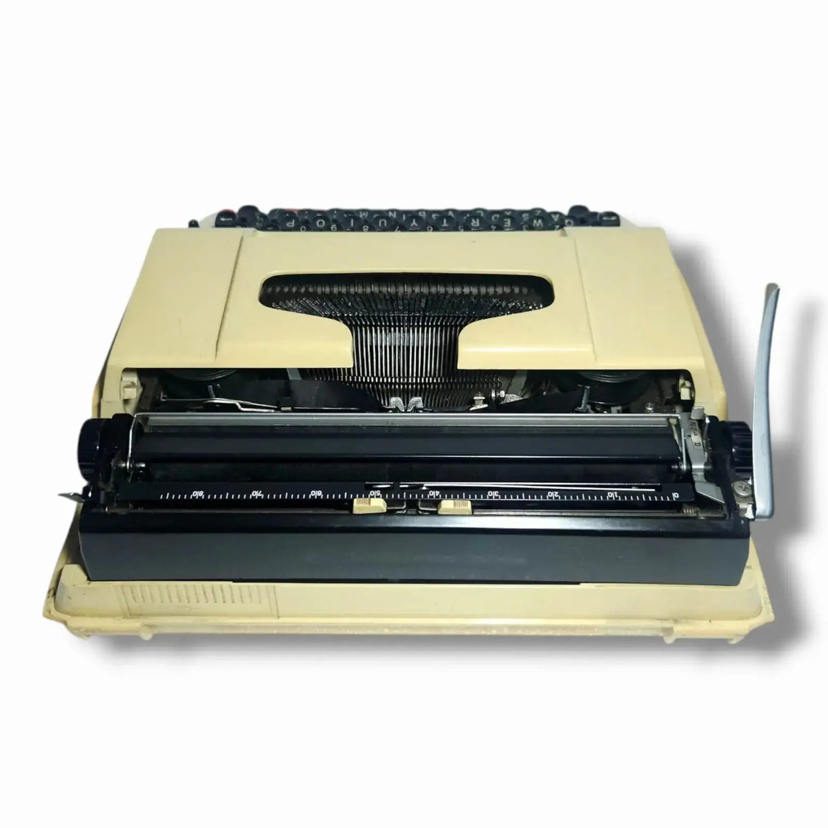Brother Deluxe 750 T R Typewriter