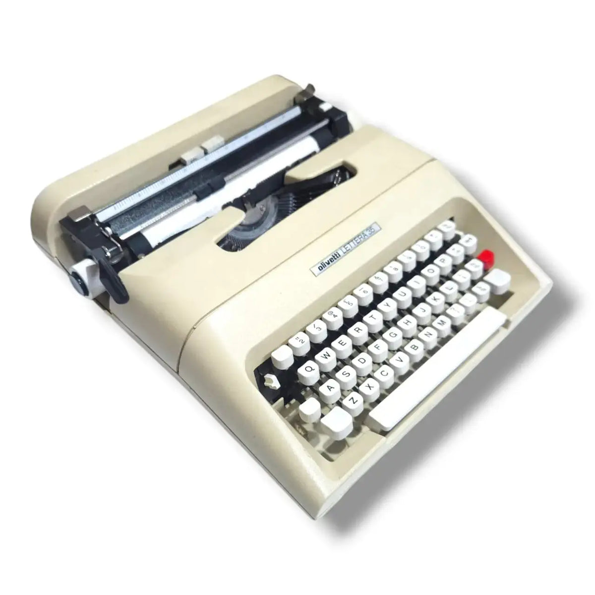 Olivetti Lettera 35 English Typewriter