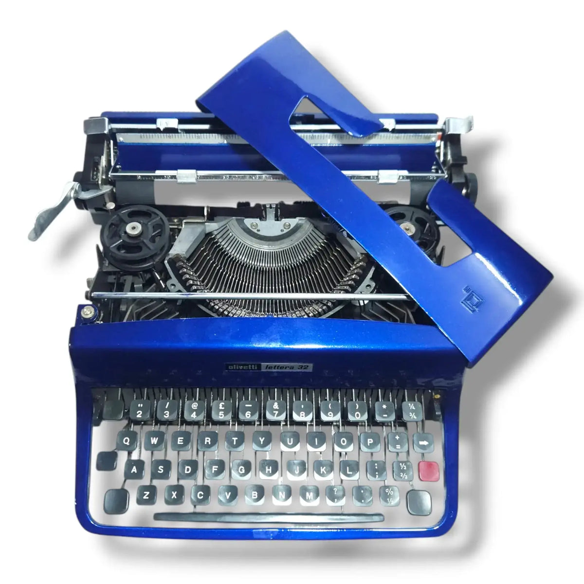 Olivetti Lettera 32 Lightening Blue Typewriter