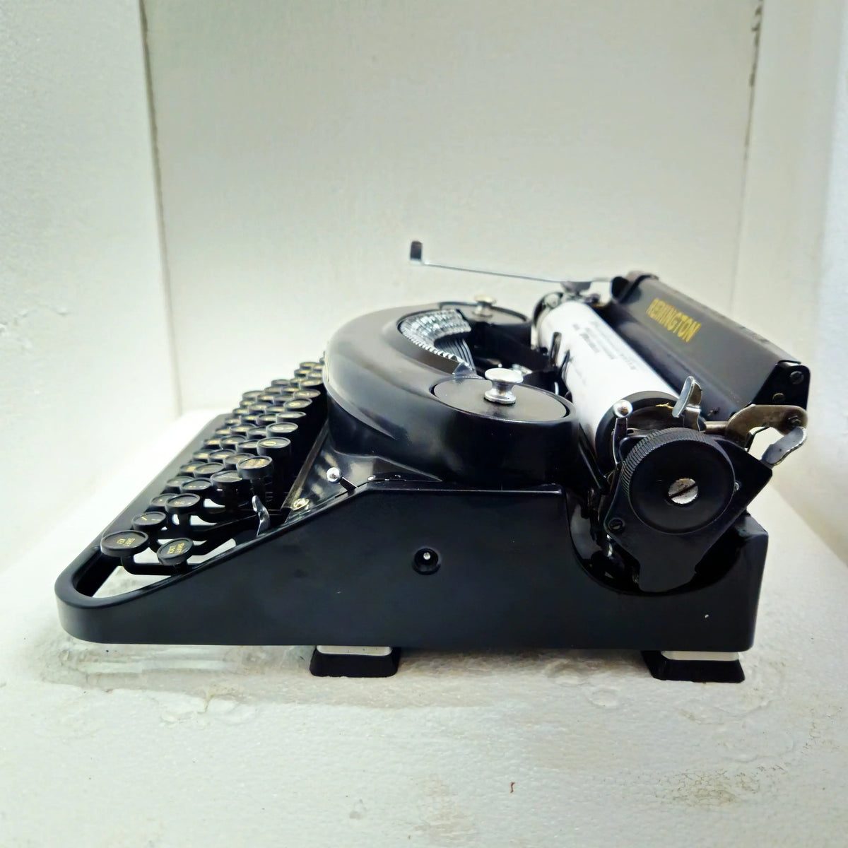 Remington Noiseless Vintage Typewriter
