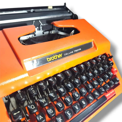 Brother 750 T R Typewriter