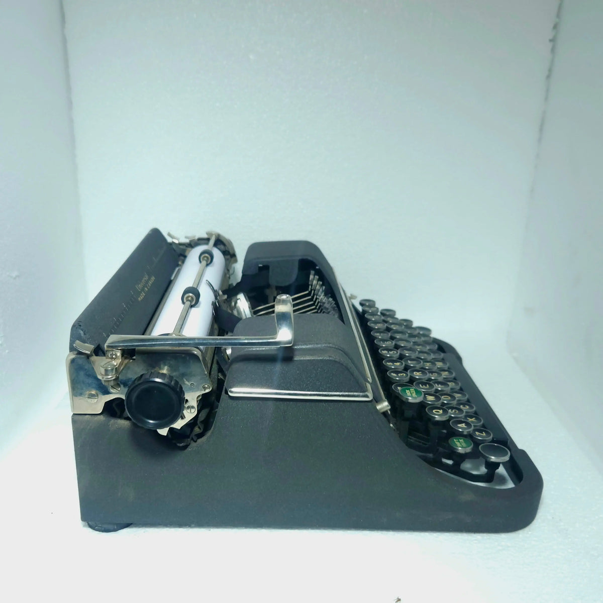 Universal Underwood Classic Typewriter