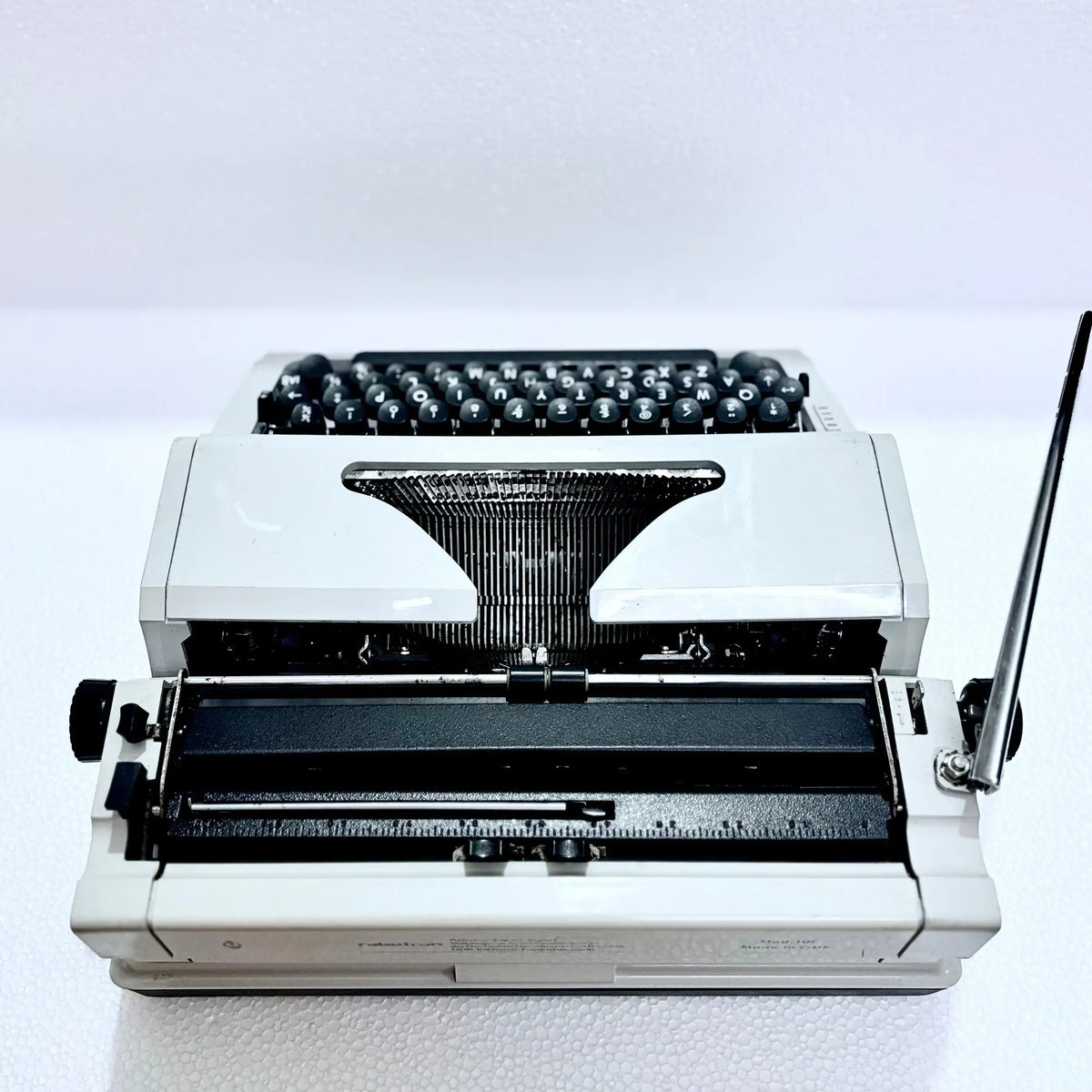 Erika English Typewriter Model 105