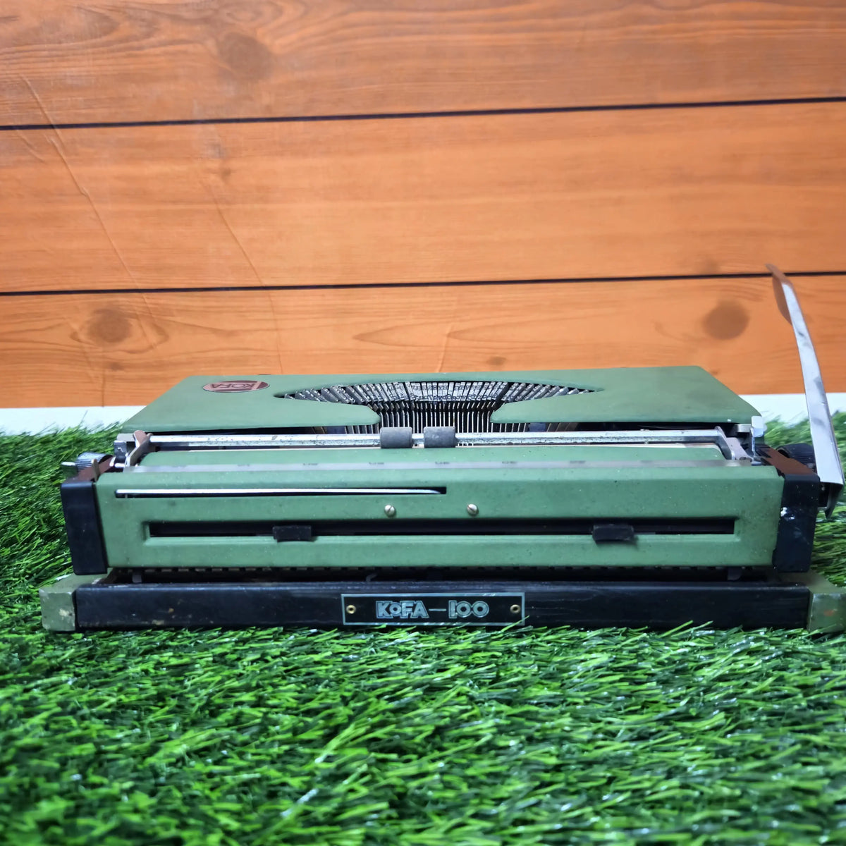 Kofa 100 English Typewriter