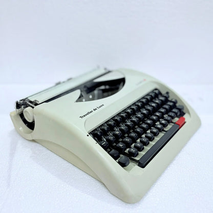 Olympia Traveller C Portable Typewriter