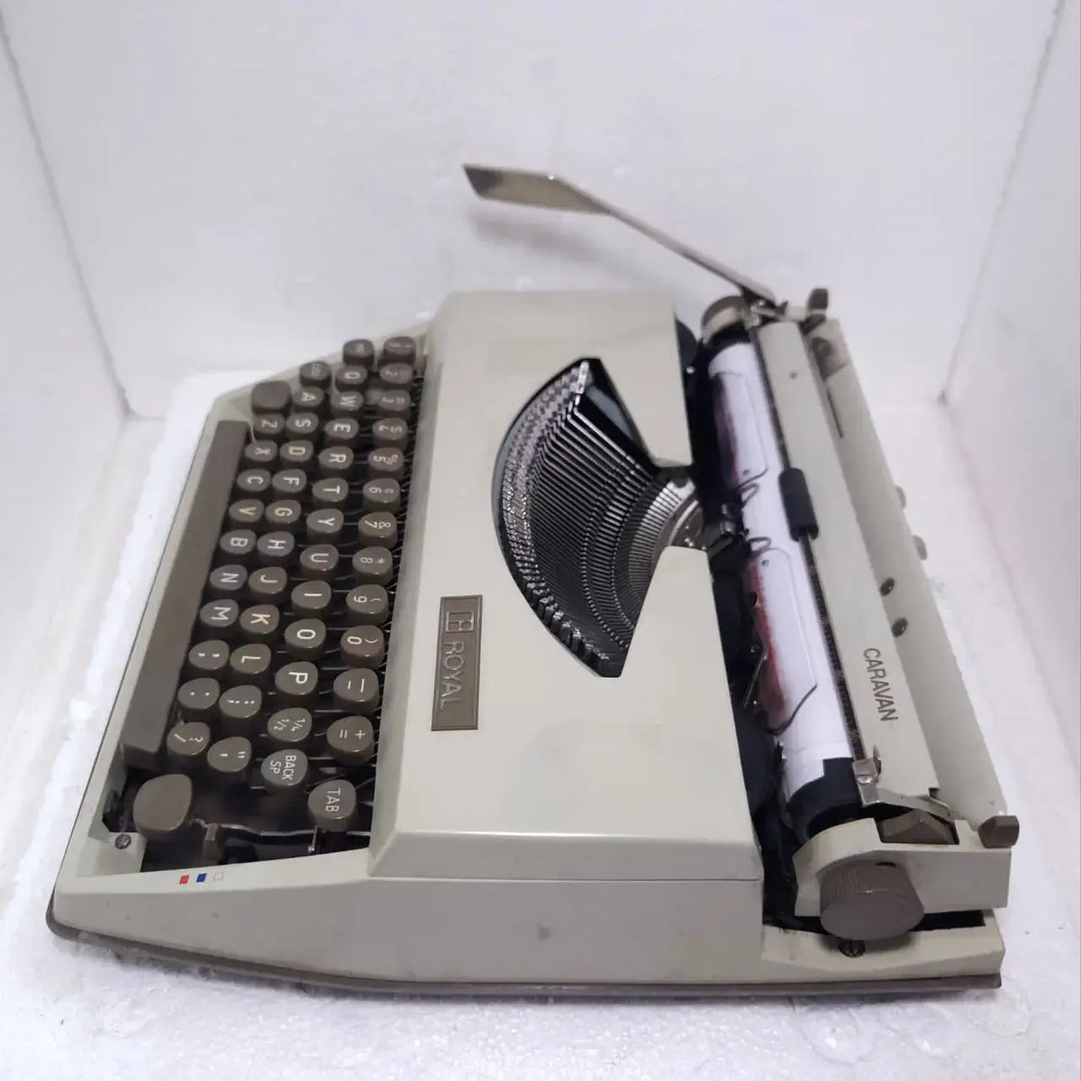 Royal Caravan Portable Typewriter