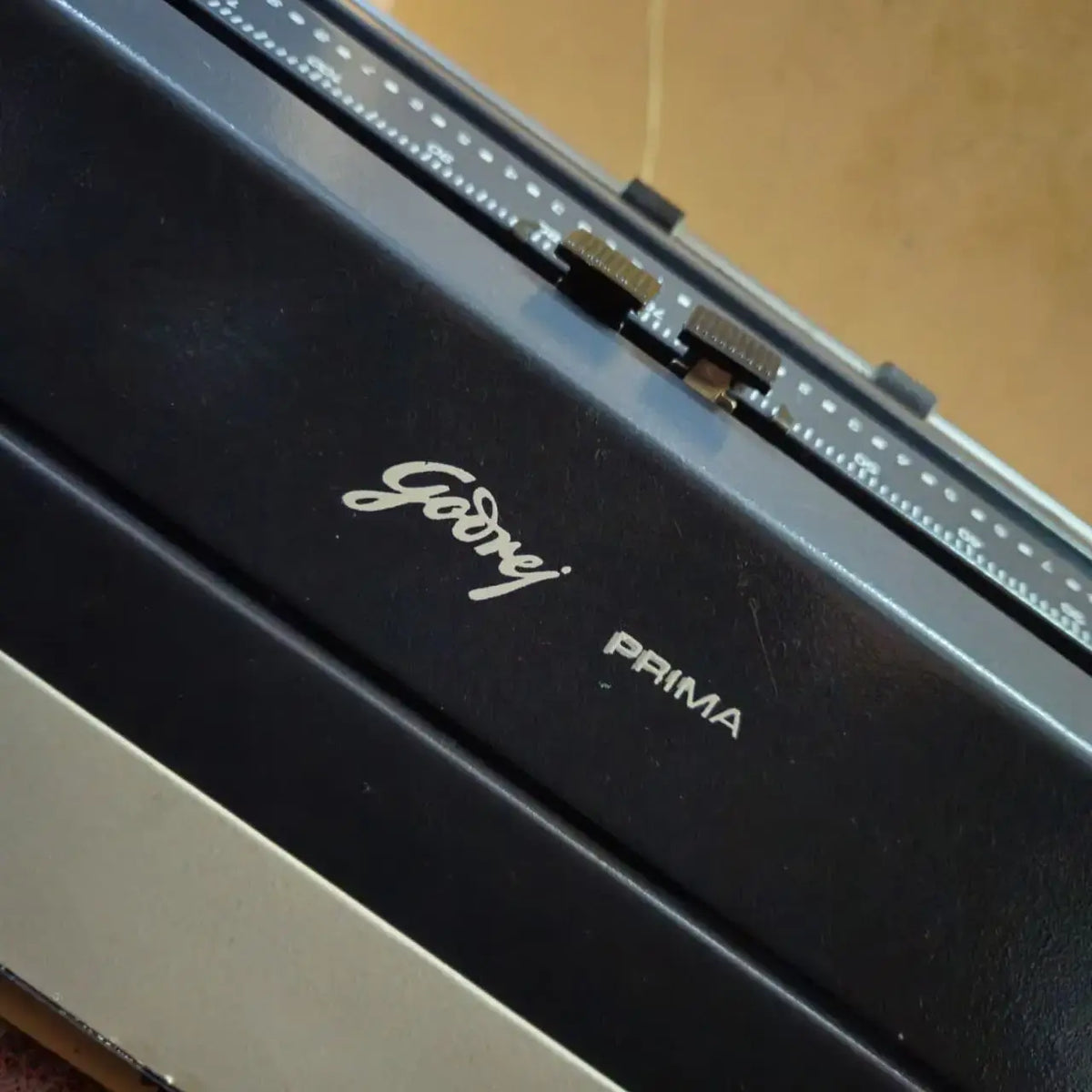 Godrej Prima Brief Hindi Typewriter