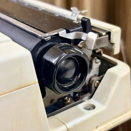Clover 1200 TF cream portable typewriter, vintage mechanical writing machine from RR Typewriter Mart Delhi
