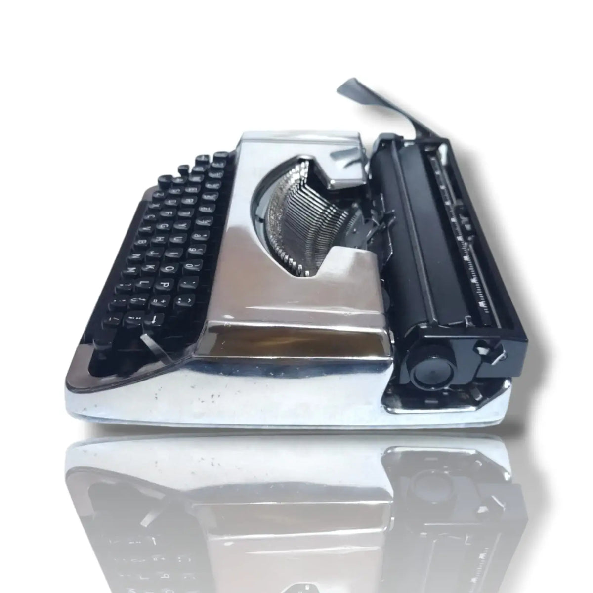 Brother 220 Deluxe Chrome Portable Typewriter