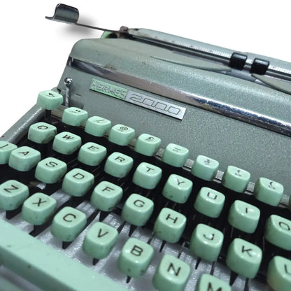 Hermes 2000 Port Typewriter