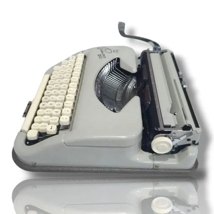 The Princess 100 Typewriter