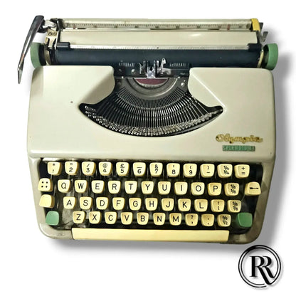 Olympia Splendid 33 Typewriter