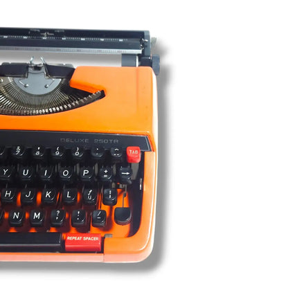 Brother Deluxe 250 T R Typewriter