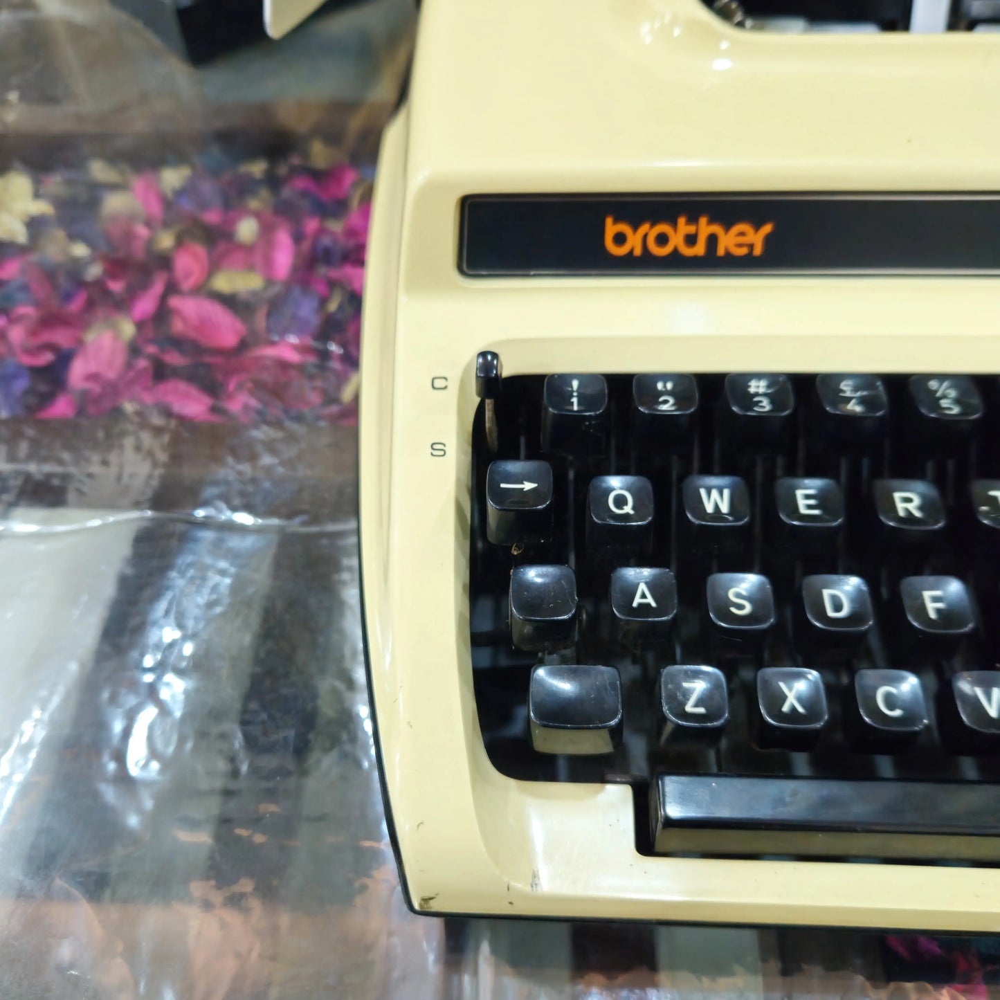 Brother Deluxe 1600 Typewriter
