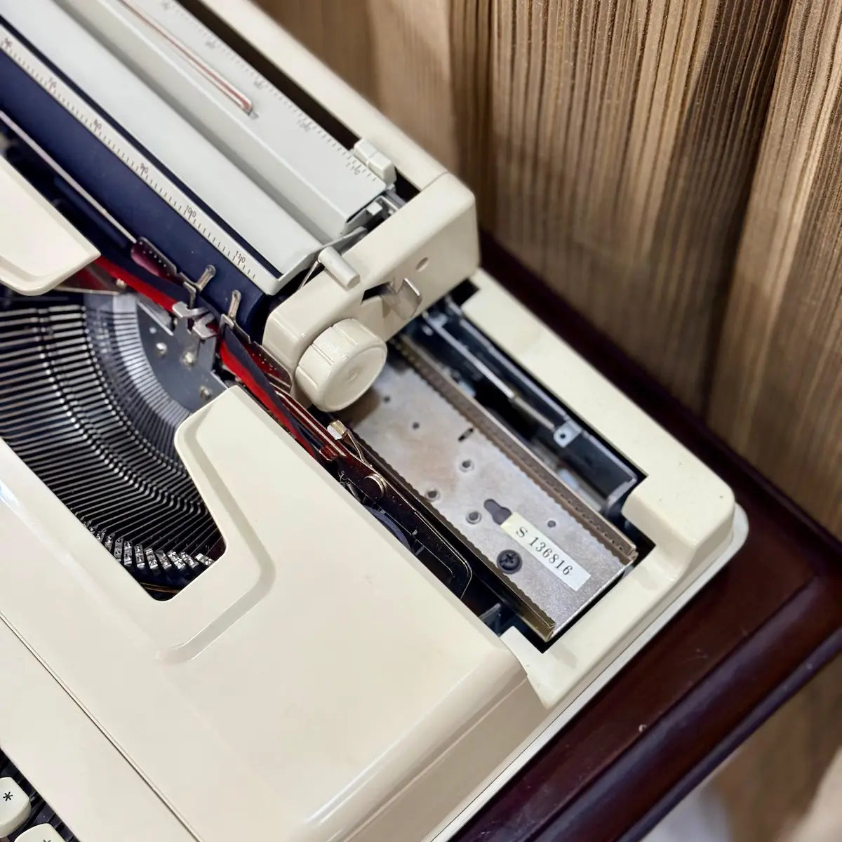 Vintage typewriter India, Marathon 2200 DLX brand new unused manual typing machine, RR Typewriter Mart online store
