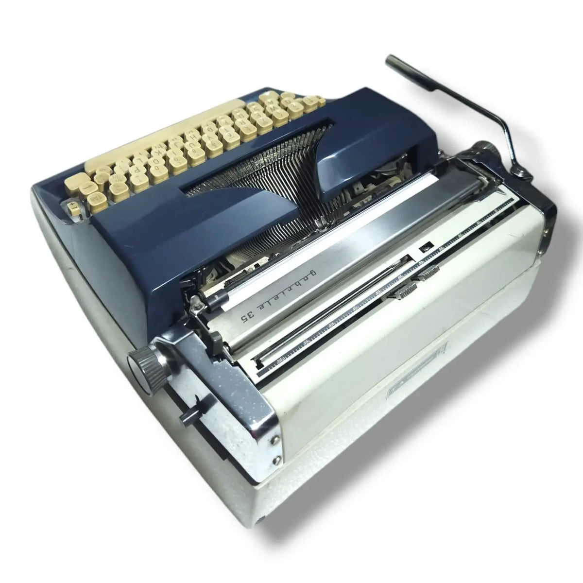 Adler Gabriele 35 Typewriter