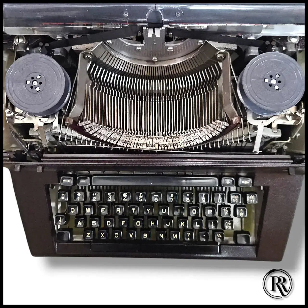 Facit 1740 English Typewriter Brief size