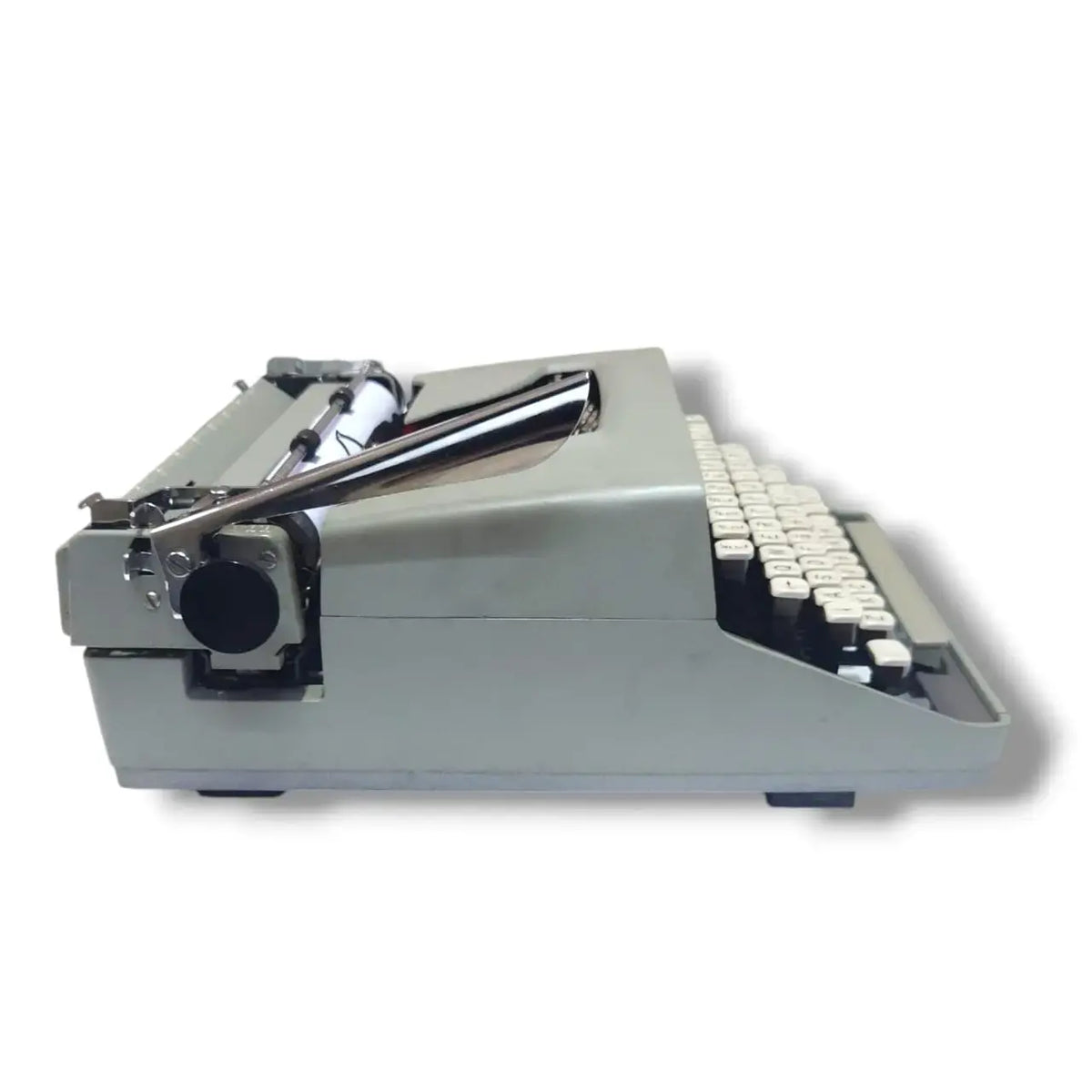Remington Travel Writer Deluxe Typewriter