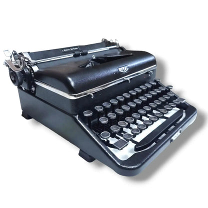 Royal Quiet Deluxe Portable Typewriter