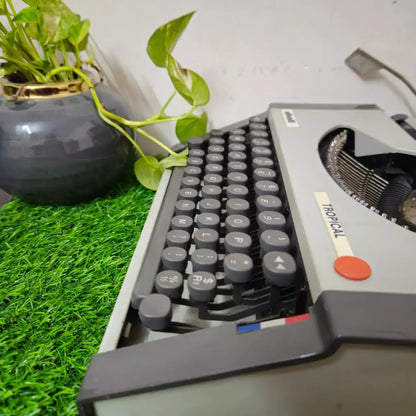 Olivetti Tropical English Typewriter