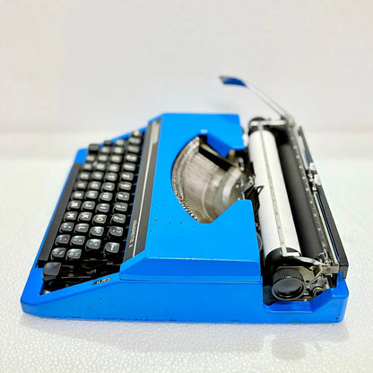 Silver Reed Silverette Deep Blue Portable Typewriter