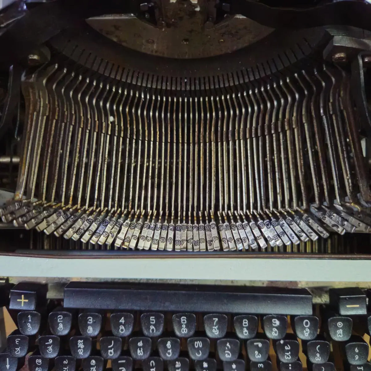 Original Godrej Prima Kannada Typewriter