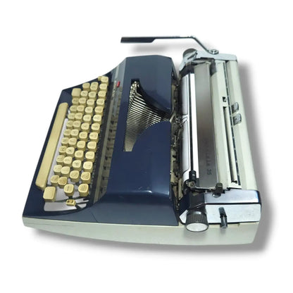 Adler Gabriele 35 Typewriter