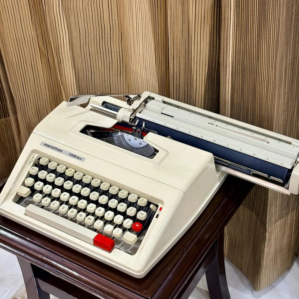 Unused vintage typewriter India, Marathon 2200 DLX brand new manual typing machine, RR Typewriter Mart online store