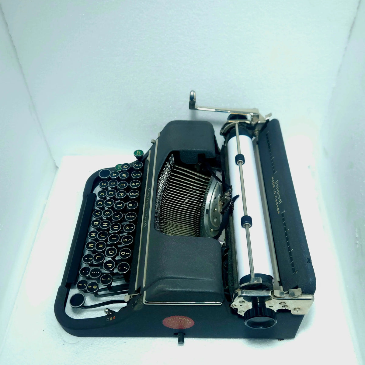 Universal Underwood Classic Typewriter
