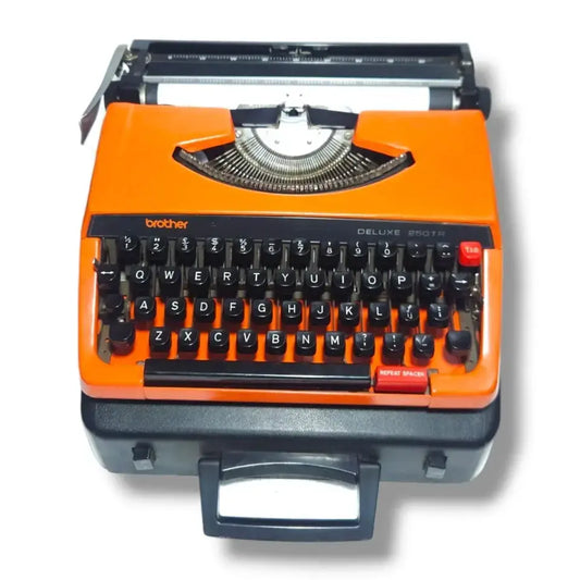 Brother Deluxe Typewriter Sunset Finish – Perfect for Collectors