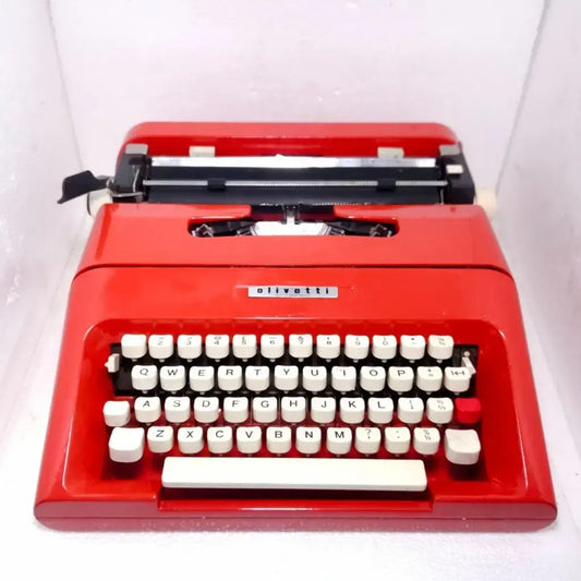 Buy Olivetti typewriter Scarlet Red vintage portable – RR Typewriter Mart