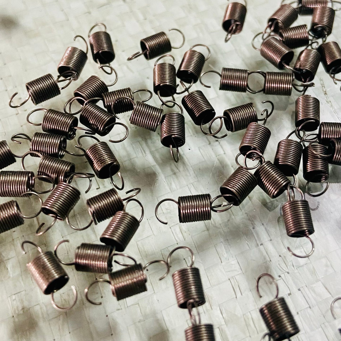 Facit typewriter loose dog spring 25pcs for manual typewriter repair RR Typewriter Mart