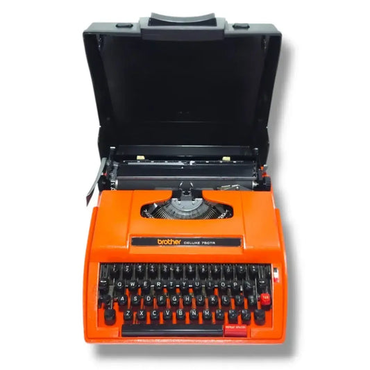Brother 750 TR Typewriter – Classic Writing Machine