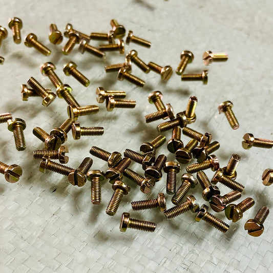 Typewriter general screw medium size 50pcs for repair restoration and maintenance spare parts
