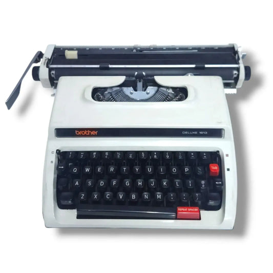Brother Deluxe 1613 manual English typewriter by RR Typewriter Mart, imported typing machine front view