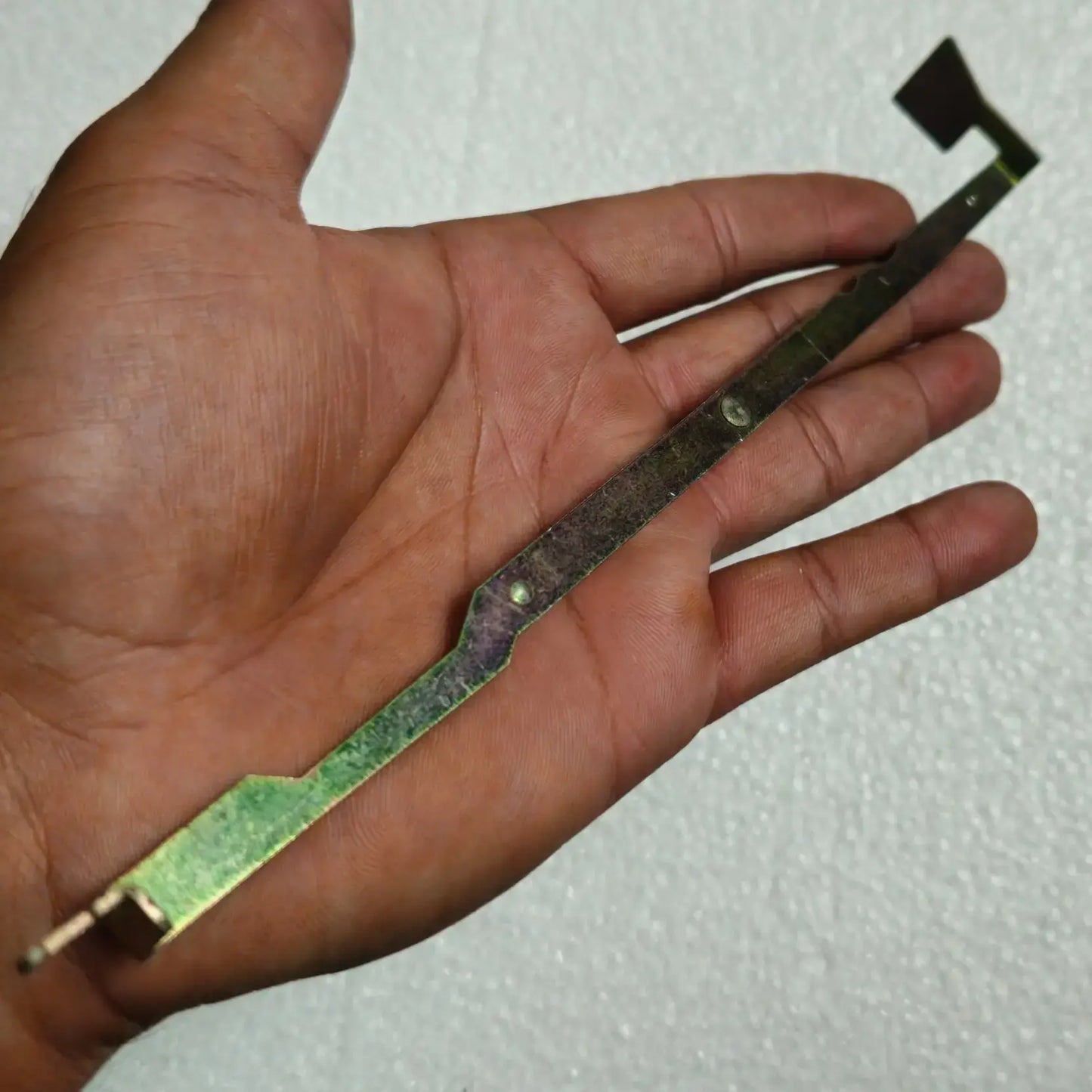 Godrej typewriter space bar link spare part used in internal typing mechanism – RR Typewriter Mart