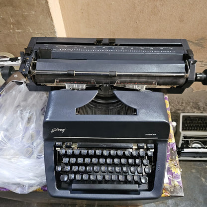 Godrej Gujarati Typewriter with automotive-grade charcoal finish