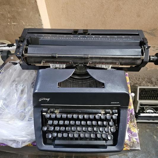 Godrej Gujarati Typewriter with automotive-grade charcoal finish