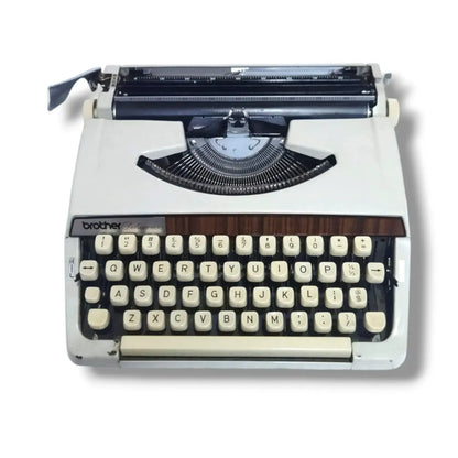 Brother Deluxe 900 Manual English Typewriter by RR Typewriter Mart Japanese typing machine
